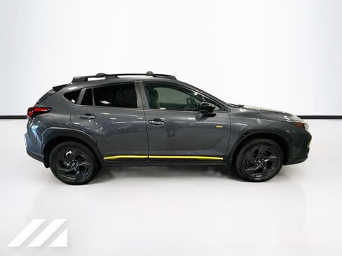 Used 2024 Subaru Crosstrek 2.5i Sport w/ Crosstrek Mirror Package AWD/4WD image 4