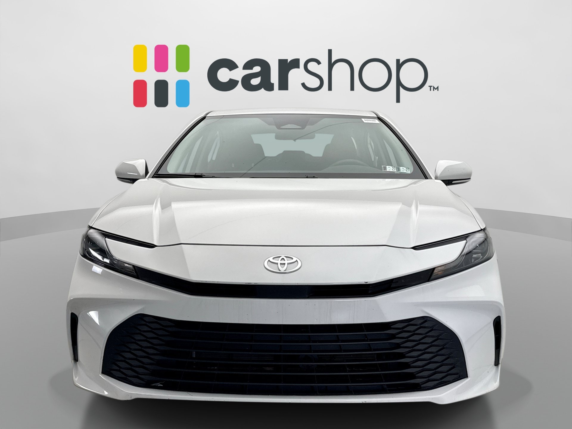 Used 2025 Toyota Camry LE FWD image 8