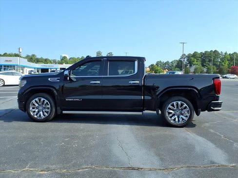 Used 2024 GMC Sierra 1500 Denali w/ Denali Reserve Package AWD/4WD image 16