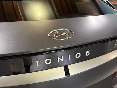 Used 2024 Hyundai Ioniq 5 SEL AWD/4WD image 14