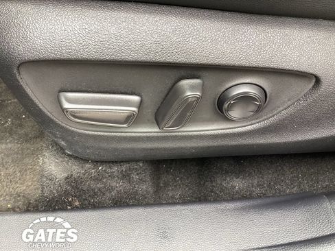Used 2025 Toyota Highlander XSE AWD/4WD image 18