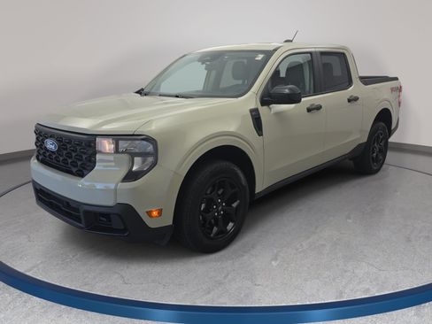 Used 2025 Ford Maverick XLT w/ XLT Luxury Package AWD/4WD image 1