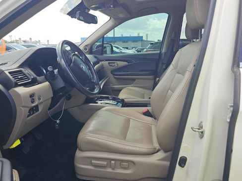 Used 2018 Honda Pilot Elite image 8