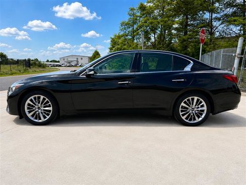 Used 2021 INFINITI Q50 Luxe w/ Cargo Package AWD/4WD image 3