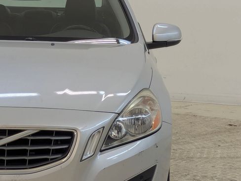 Used 2012 Volvo S60 T5 image 11