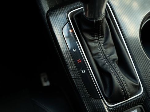 Certified 2025 Honda Civic Sport Touring image 29