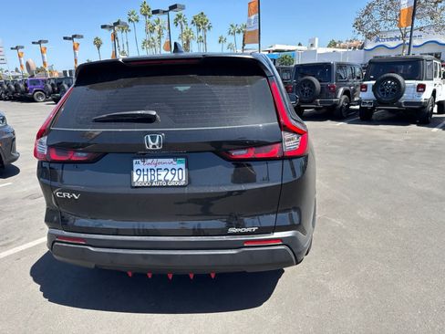 Used 2023 Honda CR-V LX image 16