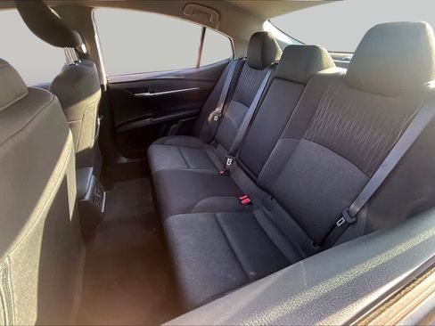 Used 2025 Toyota Camry LE FWD image 20