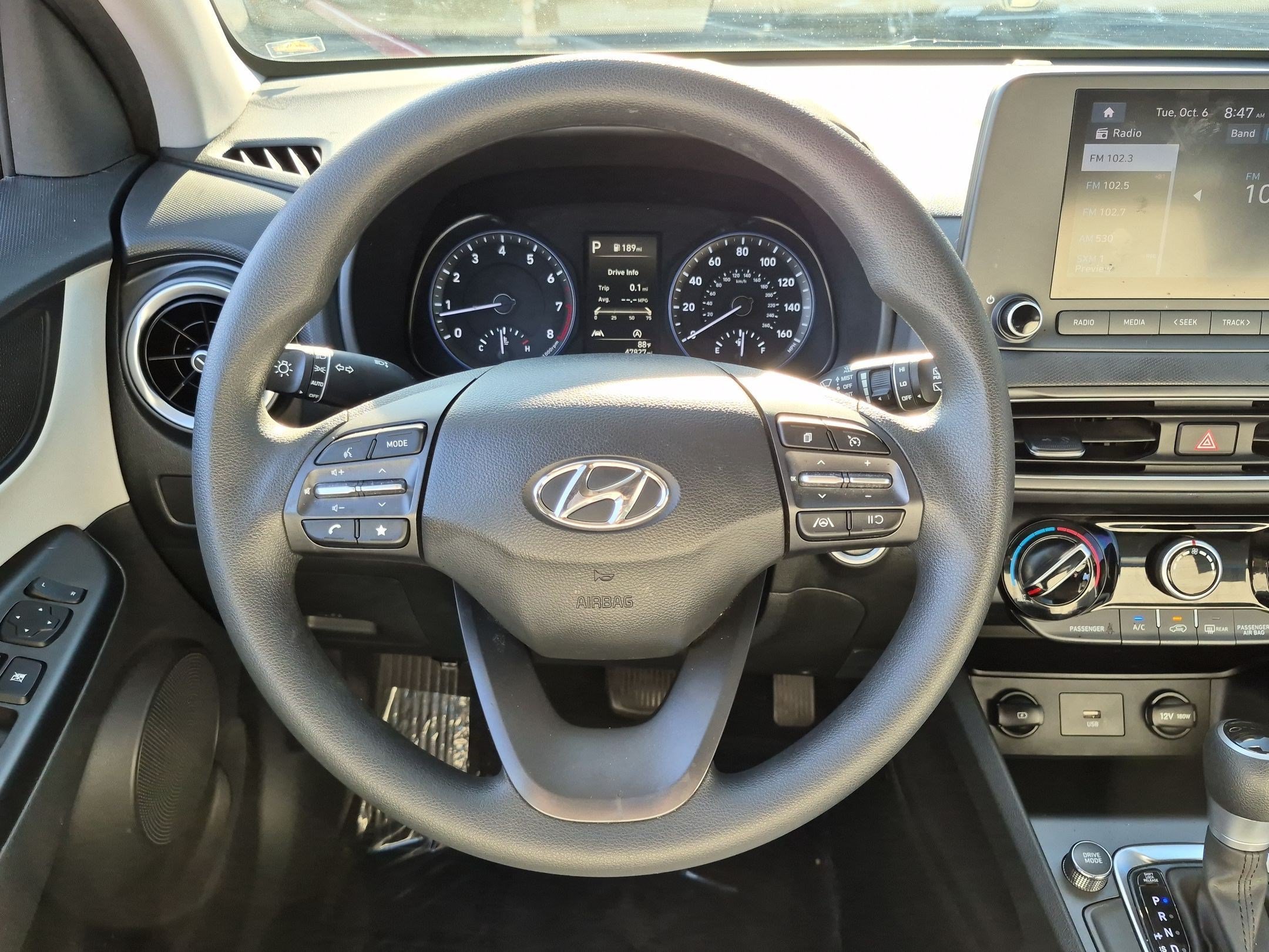 Used 2022 Hyundai Kona SEL w/ Cargo Package FWD image 14