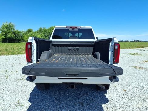 Used 2025 GMC Sierra 3500 Denali Ultimate AWD/4WD image 22