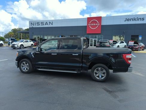 Used 2023 Ford F150 Lariat w/ Trailer Tow Package RWD image 10