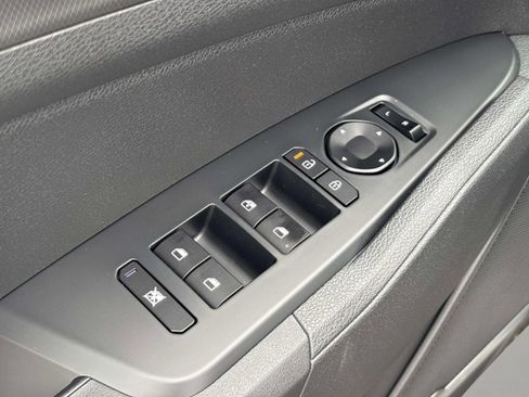 New 2026 Kia Sportage S AWD/4WD image 20