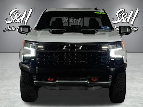 Used 2024 Chevrolet Silverado 1500 ZR2 w/ Technology Package AWD/4WD image 26