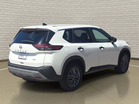 Certified 2023 Nissan Rogue S AWD/4WD image 5