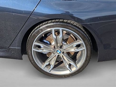 Used 2018 BMW M550i xDrive AWD/4WD image 14