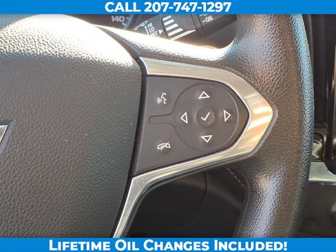 Used 2021 Chevrolet Traverse LS image 17