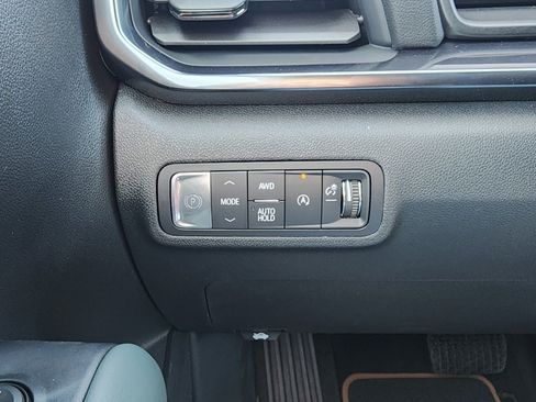 New 2026 GMC Terrain AT4 w/ Convenience Package III image 18