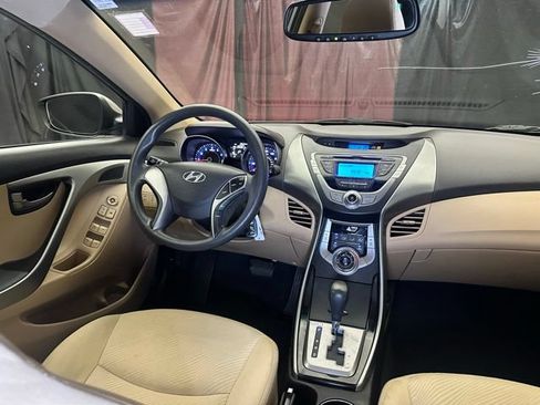 Used 2013 Hyundai Elantra GLS FWD image 20