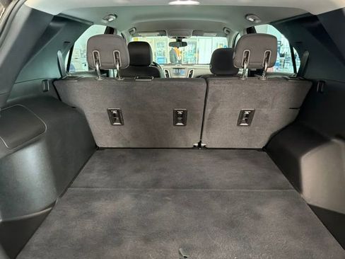 Used 2018 Chevrolet Equinox LT AWD/4WD image 21