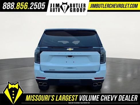 Used 2026 Chevrolet Suburban High Country AWD/4WD image 26