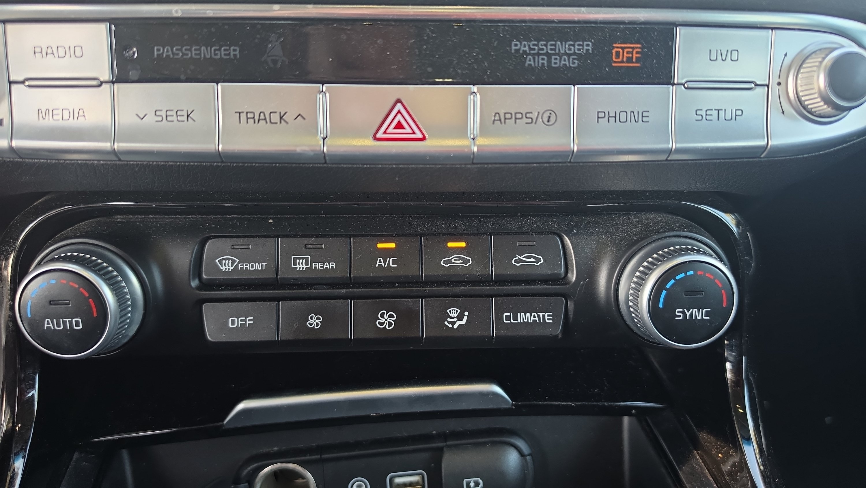 Used 2019 Kia Stinger RWD image 17