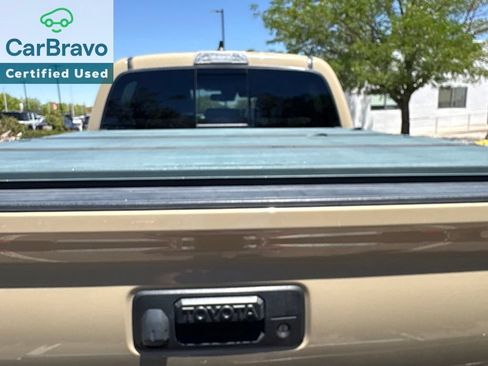 Used 2020 Toyota Tacoma TRD Off-Road AWD/4WD image 17