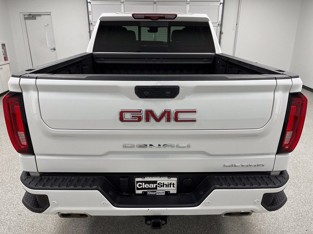 Used 2023 GMC Sierra 1500 Denali w/ Denali Reserve Package AWD/4WD image 9