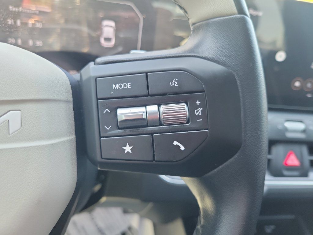 Used 2025 Kia K4 GT-Line w/ GT-Line Sunroof Package FWD image 28