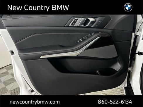 New 2026 BMW X5 xDrive40i w/ Premium Package image 13