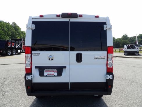Used 2025 RAM ProMaster 2500 w/ U-Haul Equipment Group FWD image 6