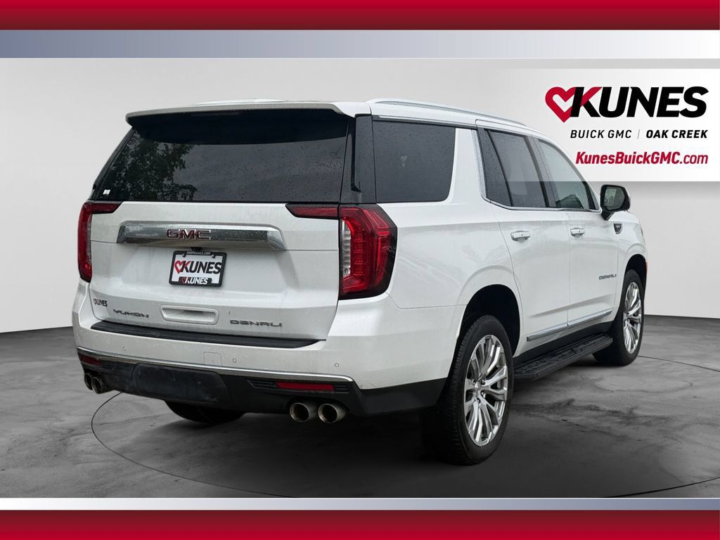 Used 2024 GMC Yukon Denali AWD/4WD image 10