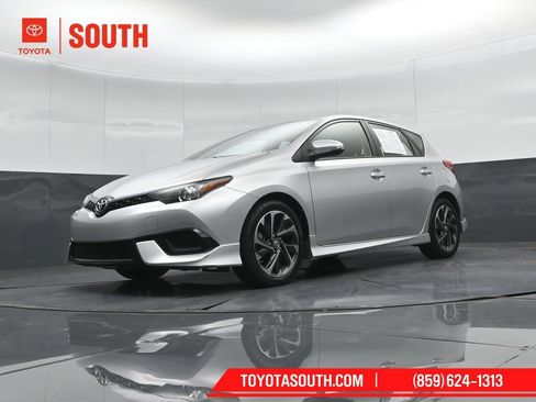 Used 2017 Toyota Corolla iM image 36