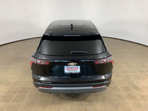 Used 2025 Chevrolet Equinox LT image 11