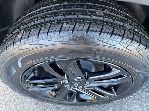 New 2026 Chevrolet Trax ACTIV w/ Sunroof Package image 33