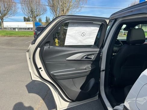 New 2026 Chevrolet TrailBlazer RS w/ Convenience Package image 11