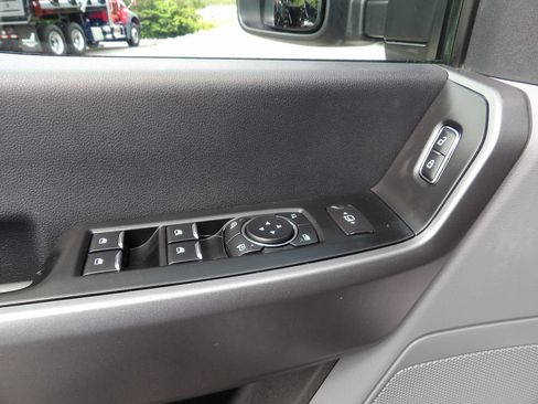 Used 2025 Ford F350 XLT AWD/4WD image 15