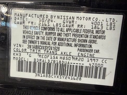 Used 2025 Nissan Sentra SV w/ Trunk Package FWD image 33