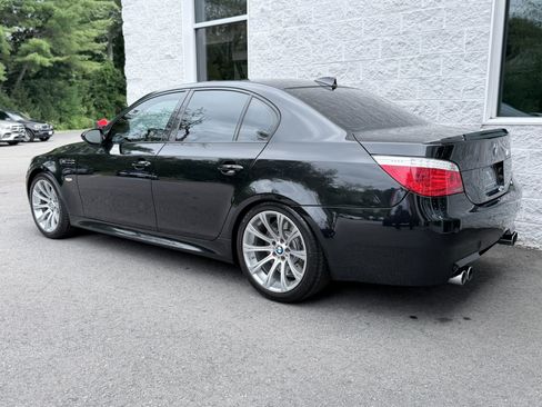 Used 2008 BMW M5 RWD image 7