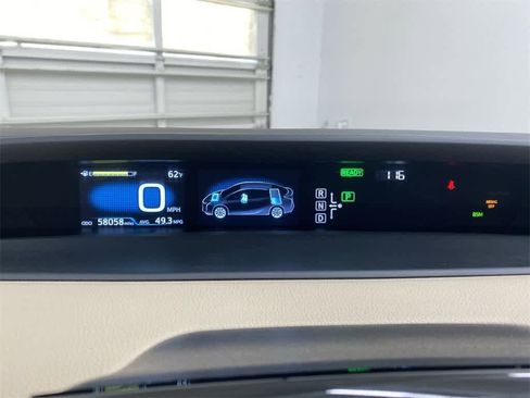 Used 2016 Toyota Prius Four image 29