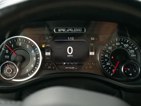 Used 2020 RAM 1500 Sport w/ Leather & Sound Group AWD/4WD image 12