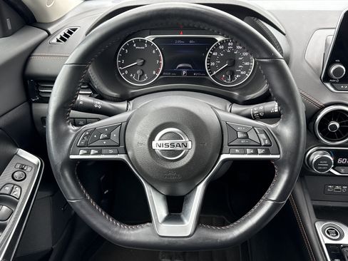 Used 2021 Nissan Sentra SR w/ SR Premium Package FWD image 18