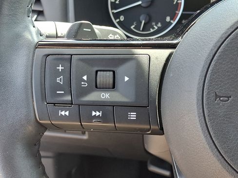 Certified 2023 Nissan Rogue SL w/ SL Premium Package AWD/4WD image 25