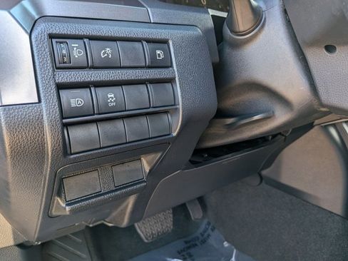 Used 2025 Toyota 4Runner SR5 image 15