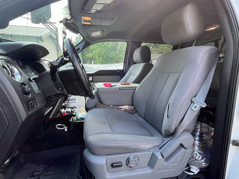Used 2013 Ford F150 XLT w/ Luxury Equipment Group AWD/4WD image 2