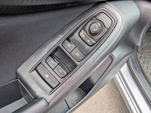 Used 2017 Subaru Impreza 2.0i Premium image 7