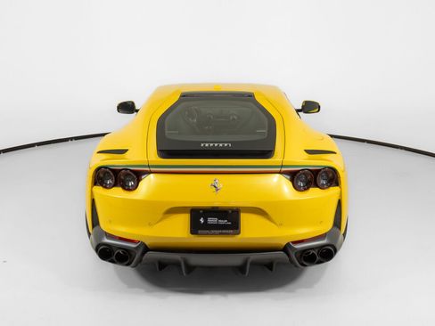 Used 2018 Ferrari 812 Superfast RWD image 20