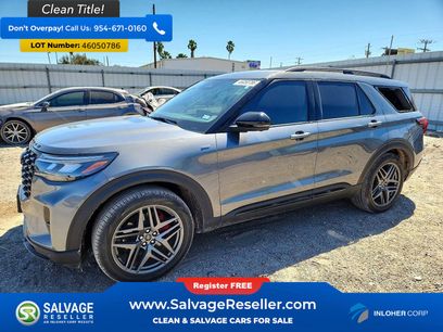 Used 2025 Ford Explorer ST-Line w/ Premium Package
