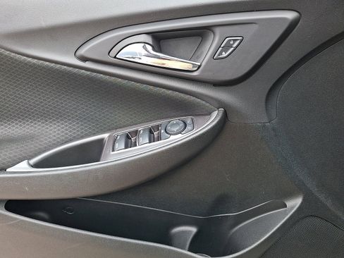 Used 2024 Chevrolet Malibu LT image 12