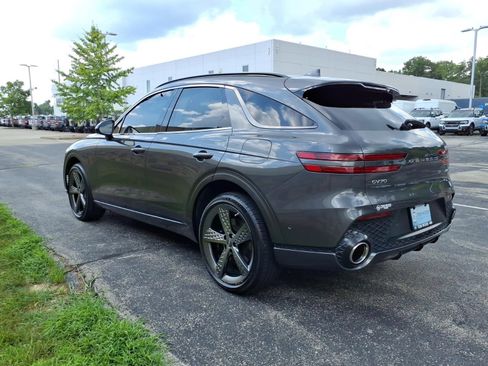 Used 2023 Genesis GV70 3.5T Sport w/ Sport Prestige Package AWD/4WD image 8