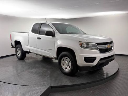 Used 2019 Chevrolet Colorado W/T RWD image 11